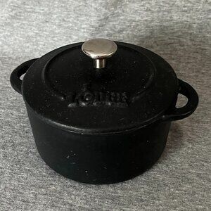 Mini Lodge Dutch Oven